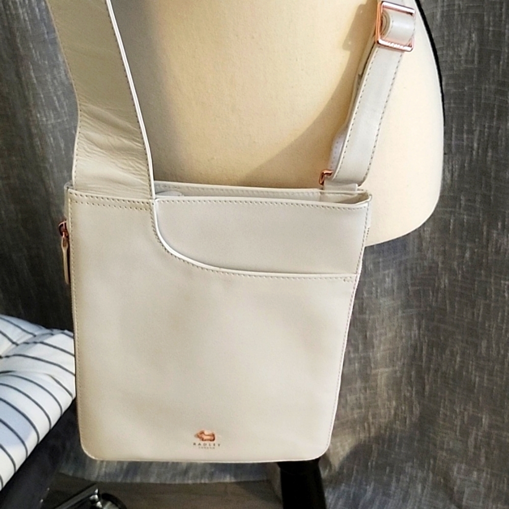 Crossbody bag
